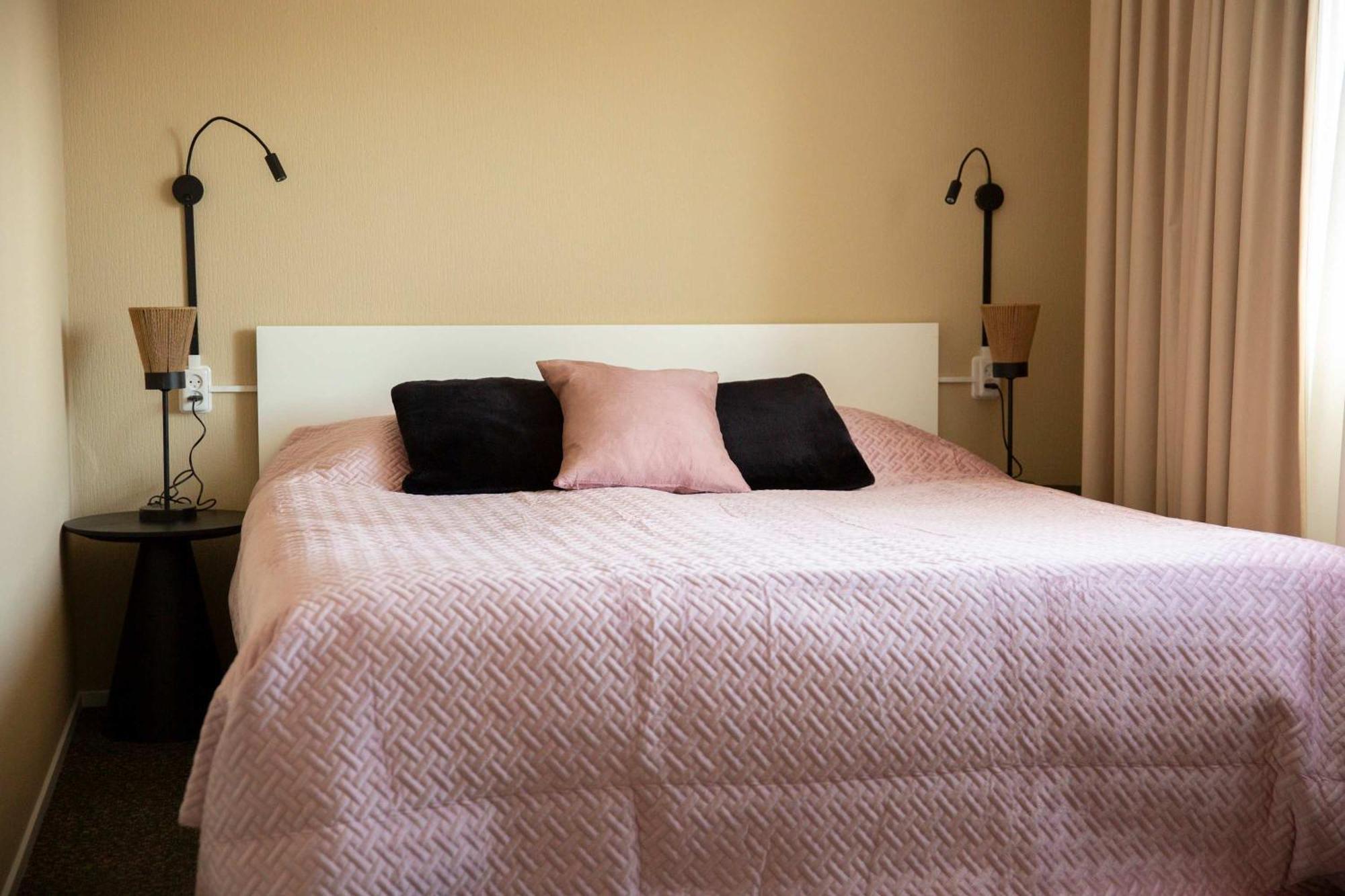 Hello Zeeland - Appartement Weststraat 14 Домбург Екстериор снимка